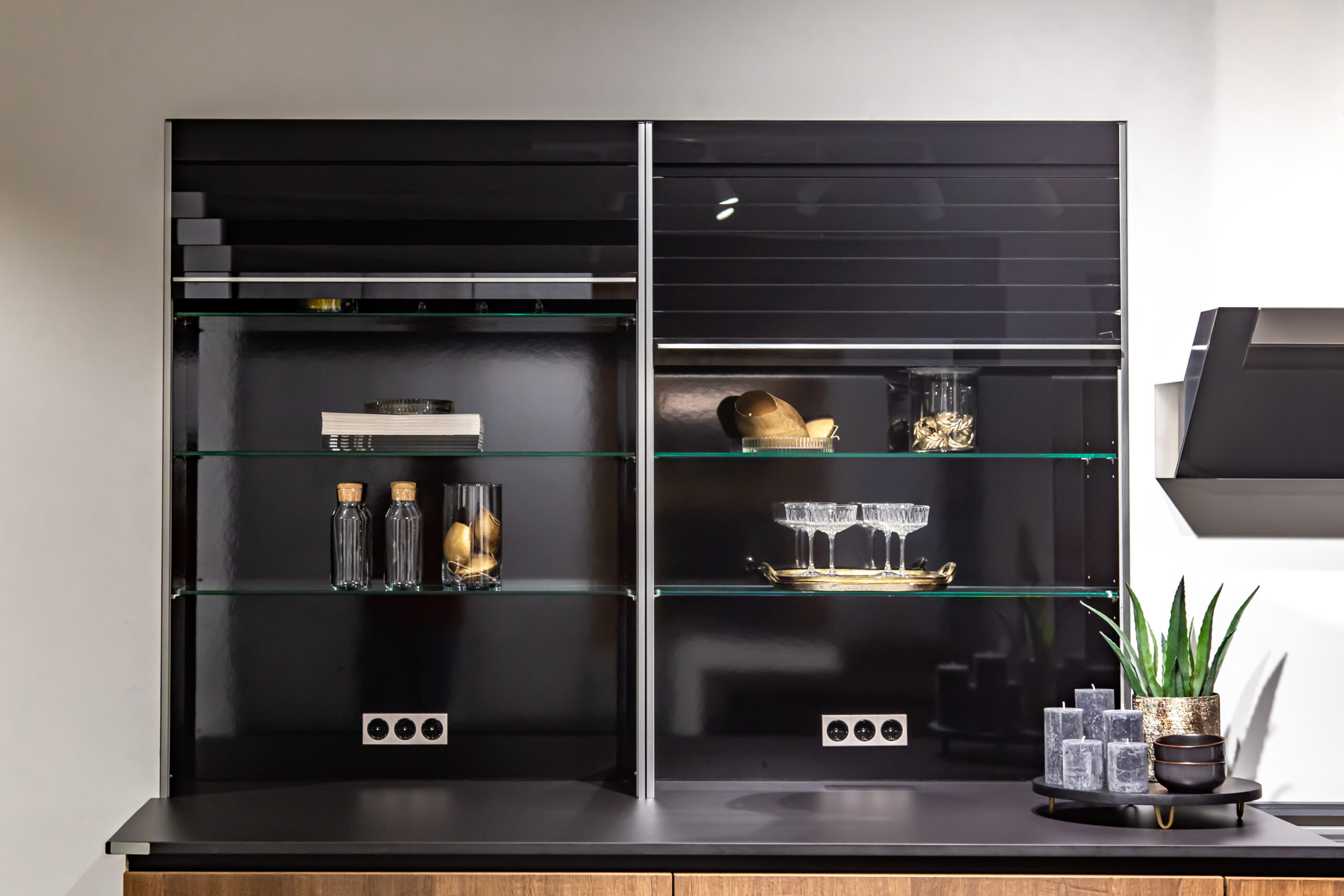 crockery cabinet design