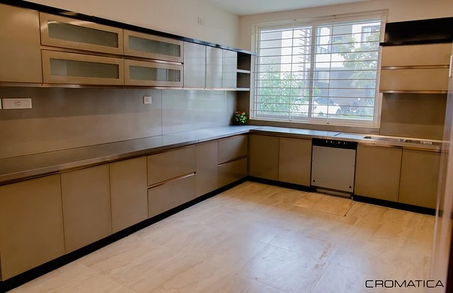 Kitchen Interior Design Bangalore - L shape Kitchen - Developed By Cromatica